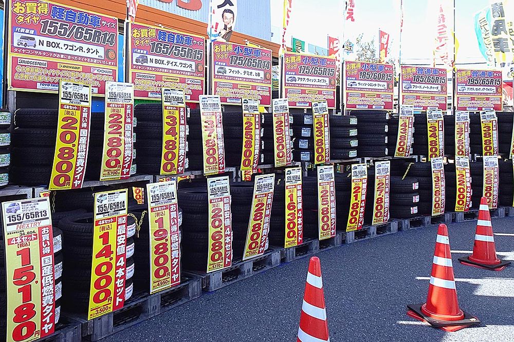 小売店ではタイヤなど消耗品が好調