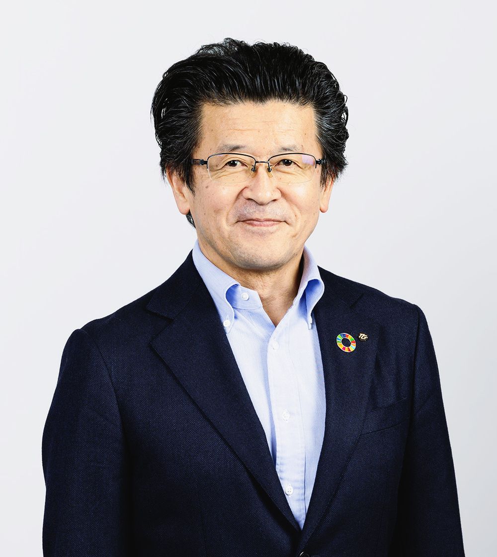 販路を拡大する中で「待ちから提案型」への変化を語る山本直執行役員