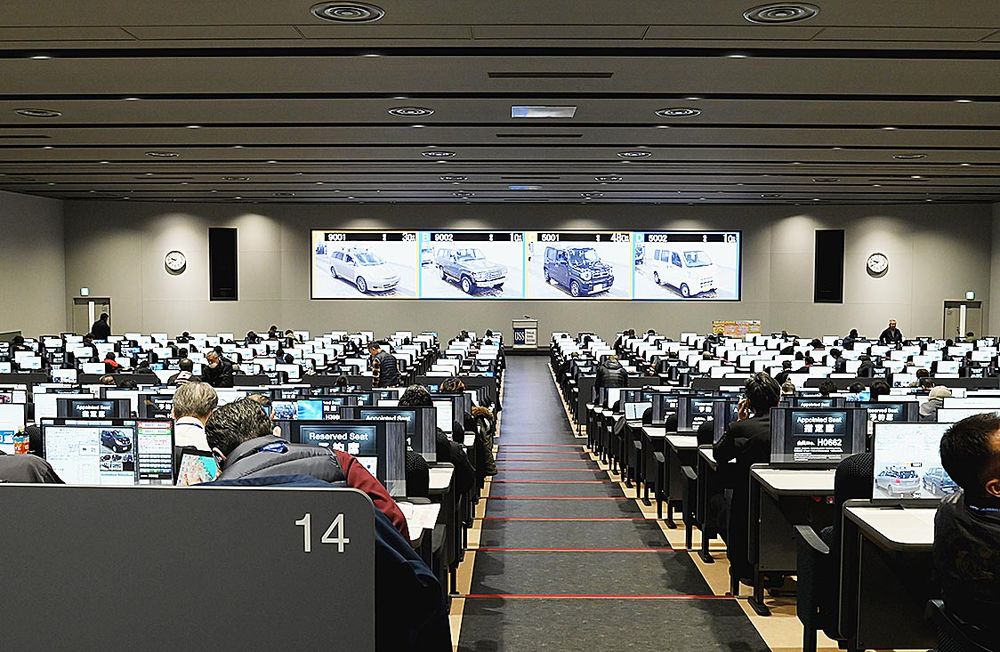 新年初回の開催には多くの会員が来場
