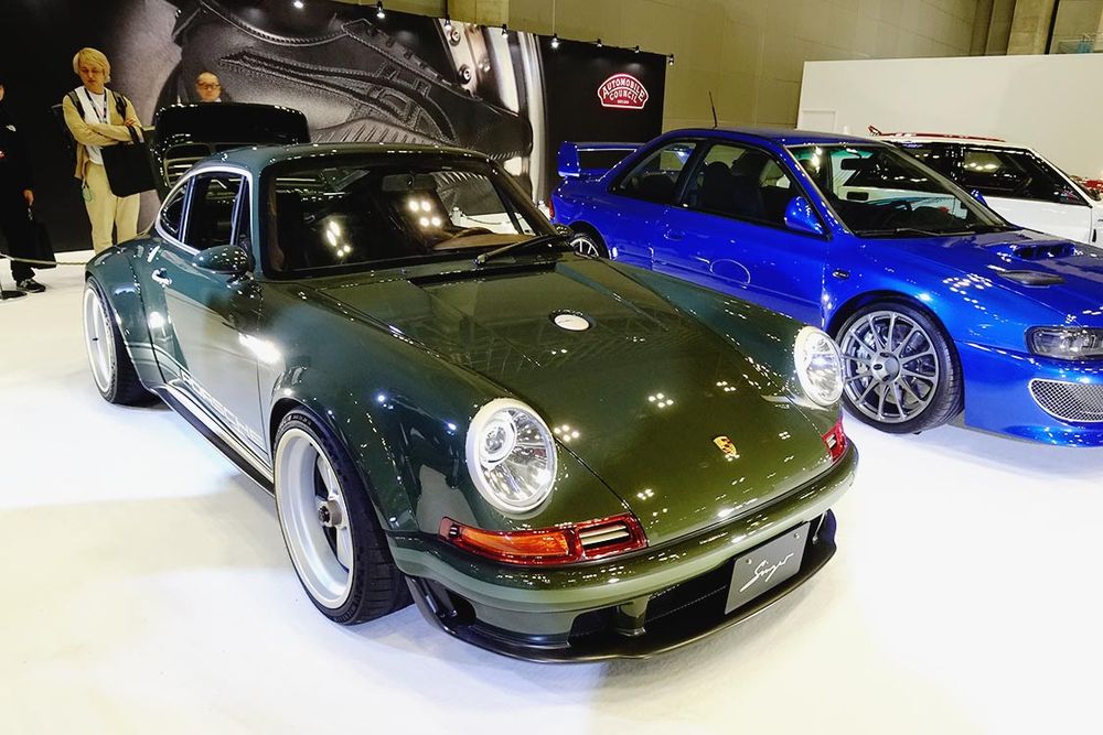 ポルシェ９１１リイマジンドｂｙシンガーＤＬＳ