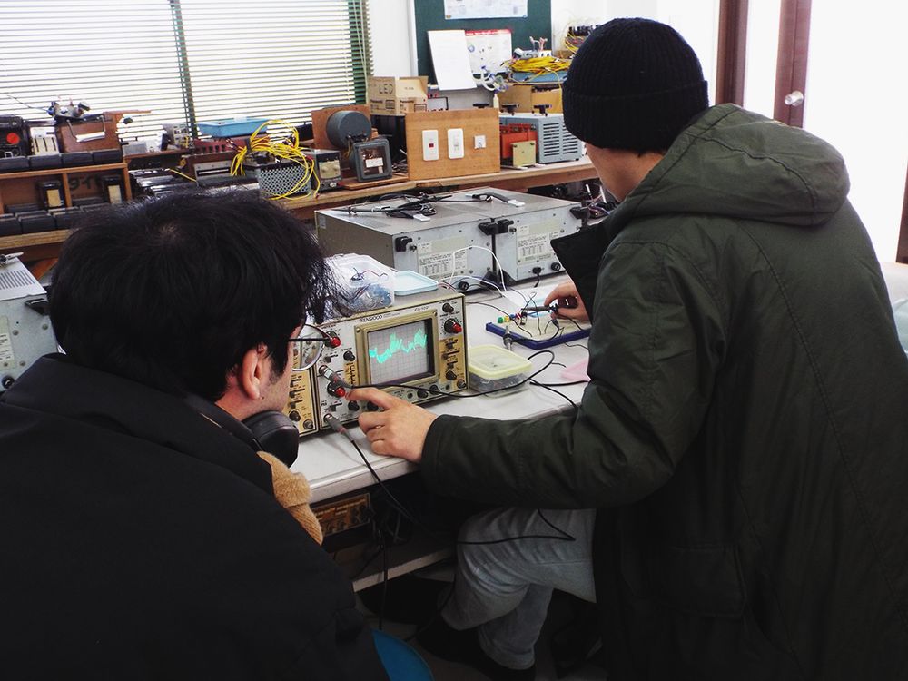 オシロスコープを活用した実習