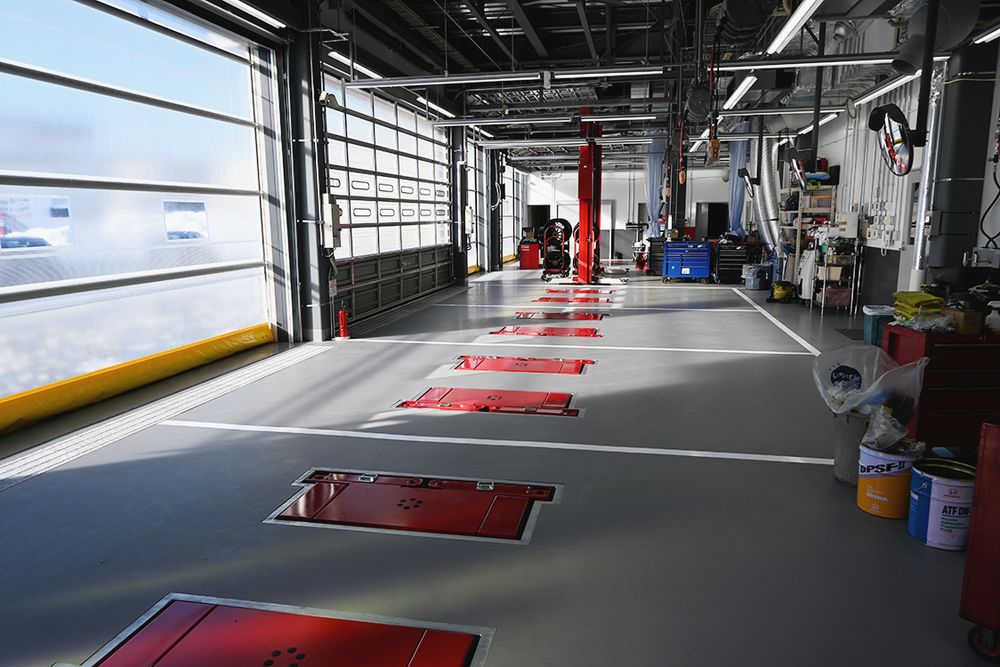 エアコンを完備したサービス工場